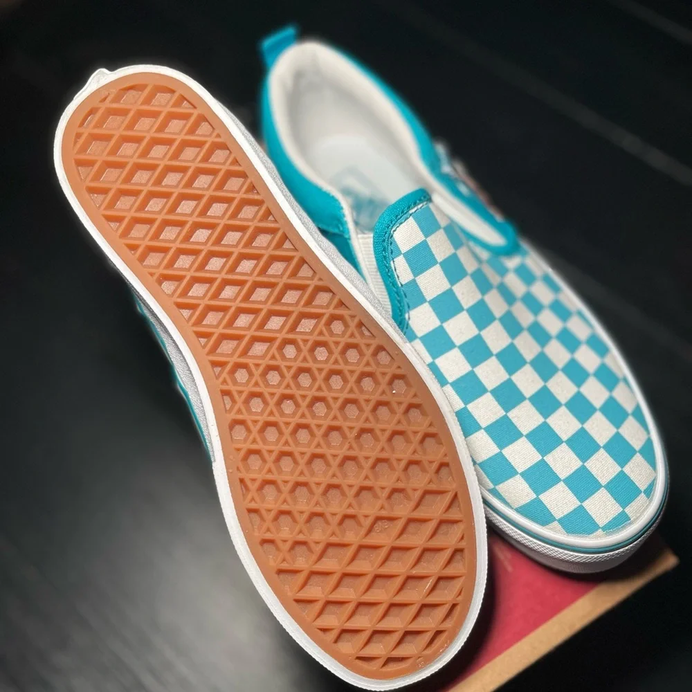 Checkerboard vans - Picture 3 of 14